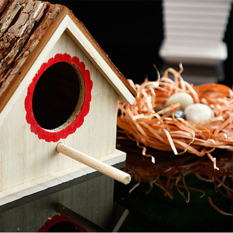 Wooden Bird House – Outdoor Parrot Nesting Box for Breeding & Shelter